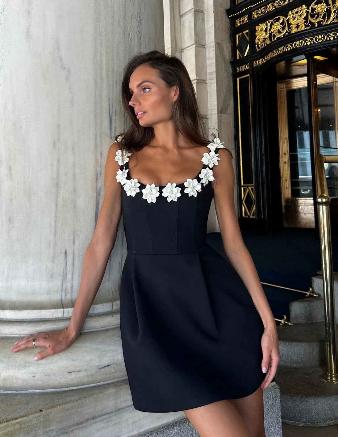 Cindy | Minikleid mit Blumentaschen