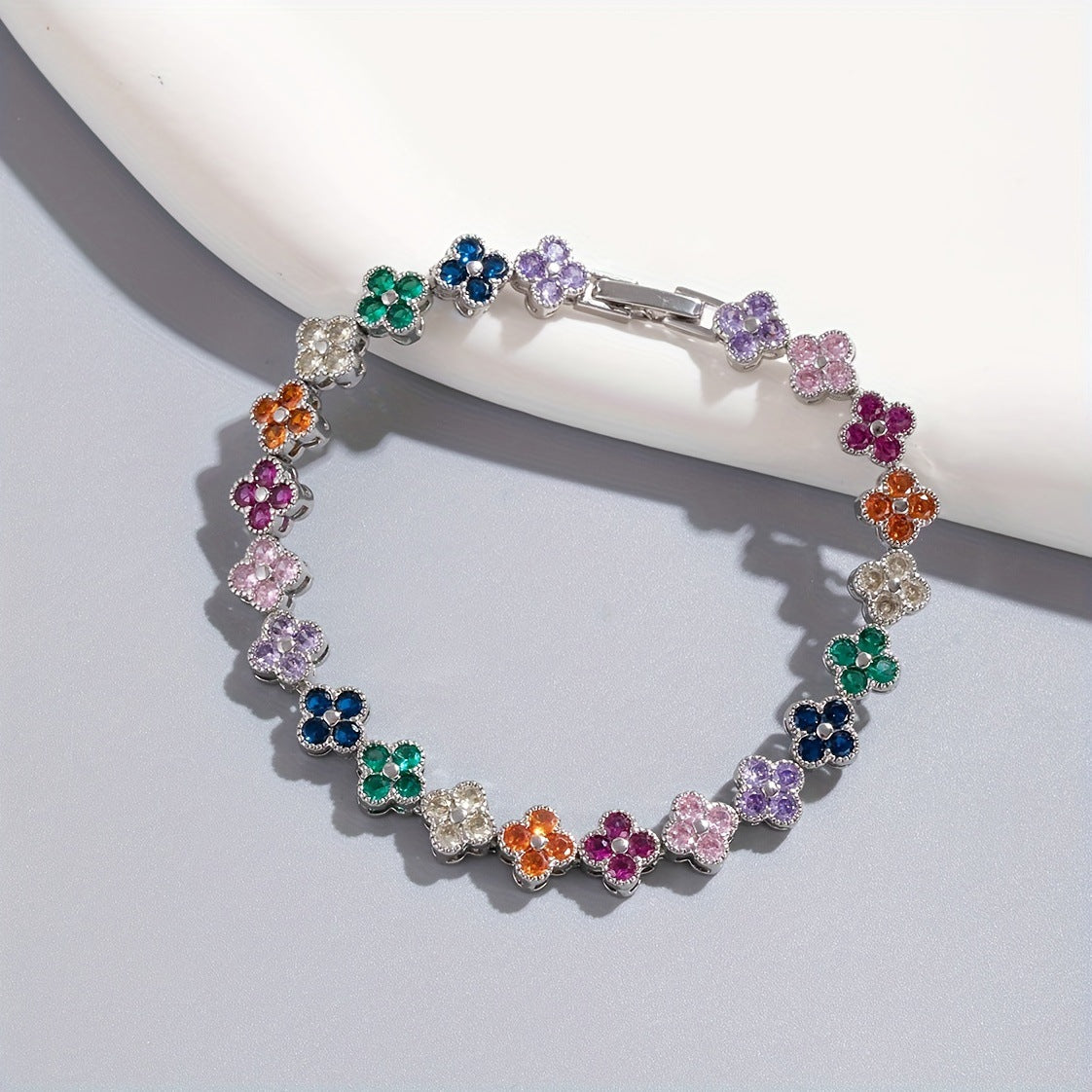 Vierblättriges Kleeblatt-Armband