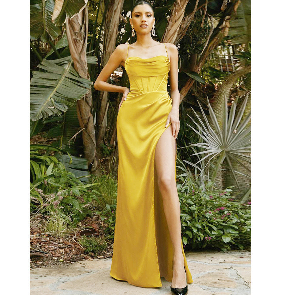 Bella | Langes, figurbetontes Korsettkleid