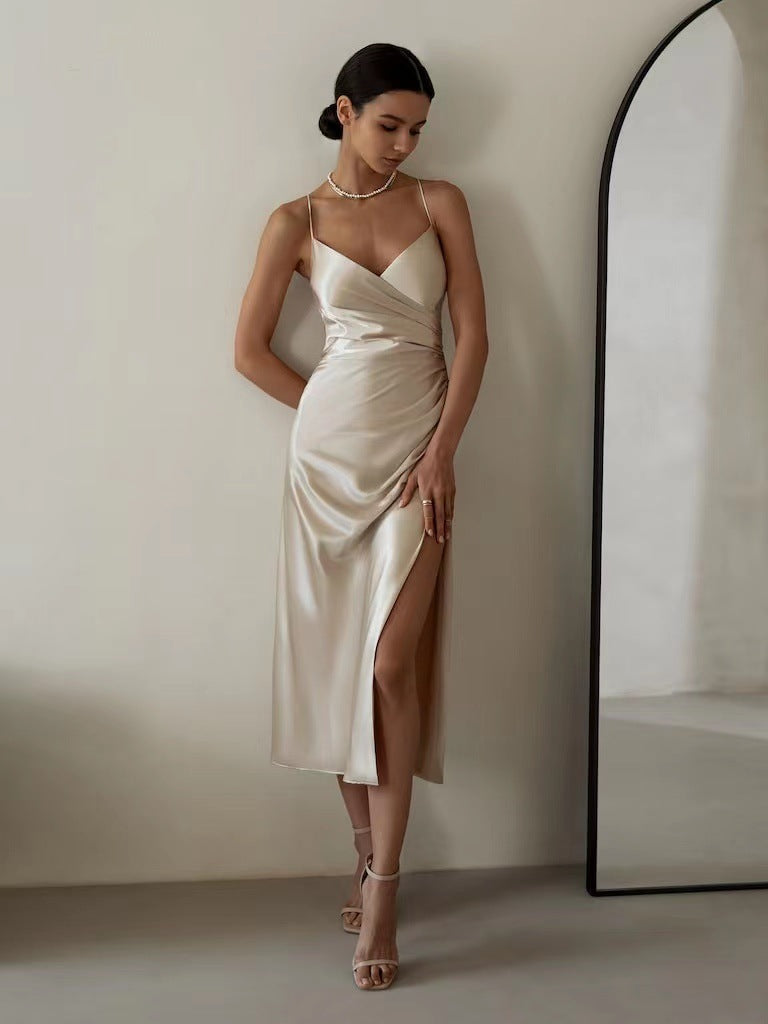 Laila | Gerafftes Midikleid aus Satin